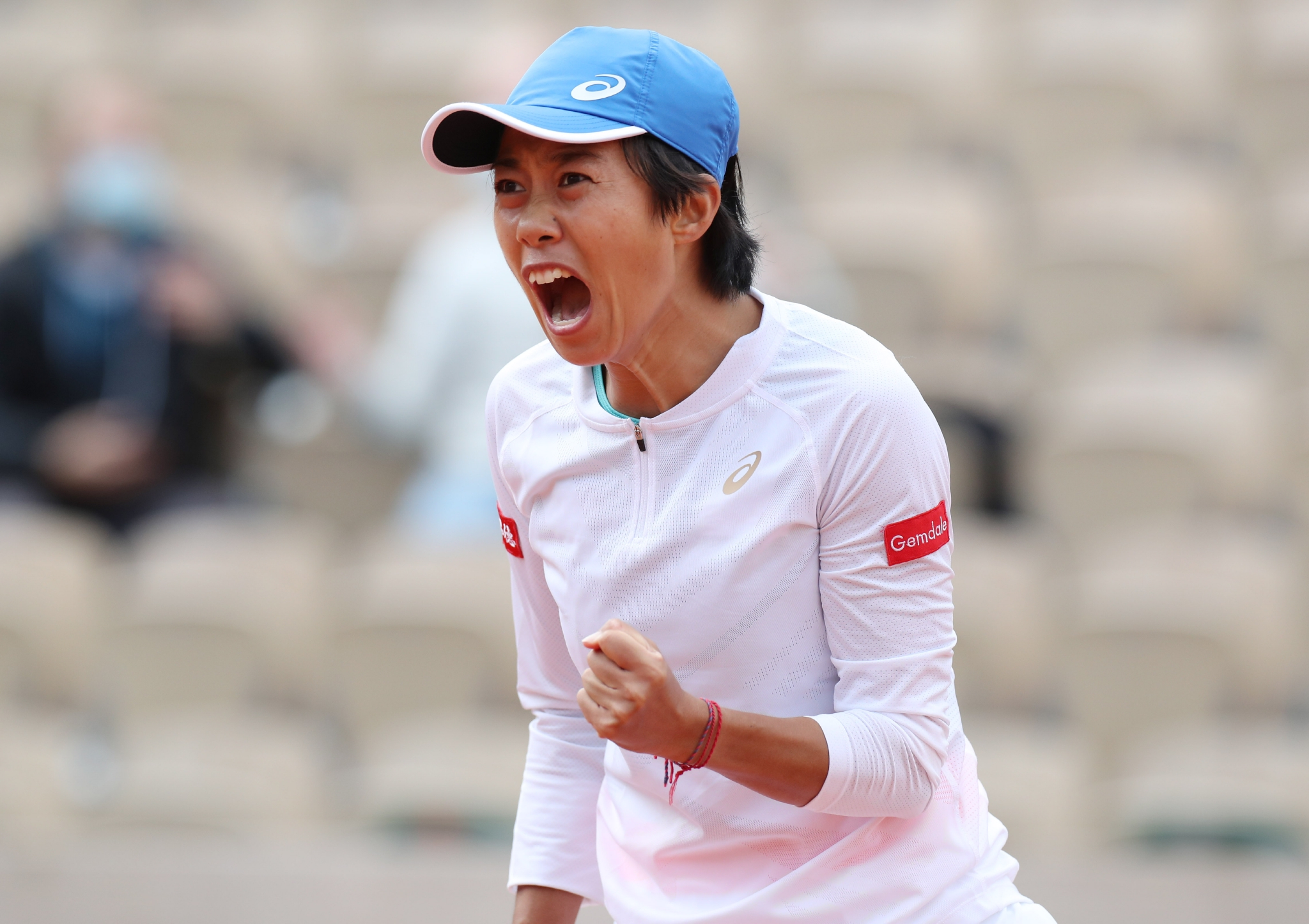 张帅罗马激战过关 成功挺进女单32强|张帅_新浪财经_新浪网