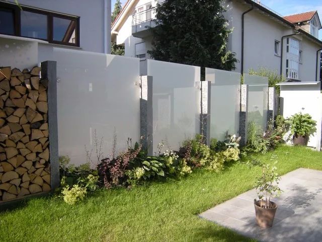 花园创意分享 8种材质小院围墙设计|玻璃|创意|设计_新浪新闻