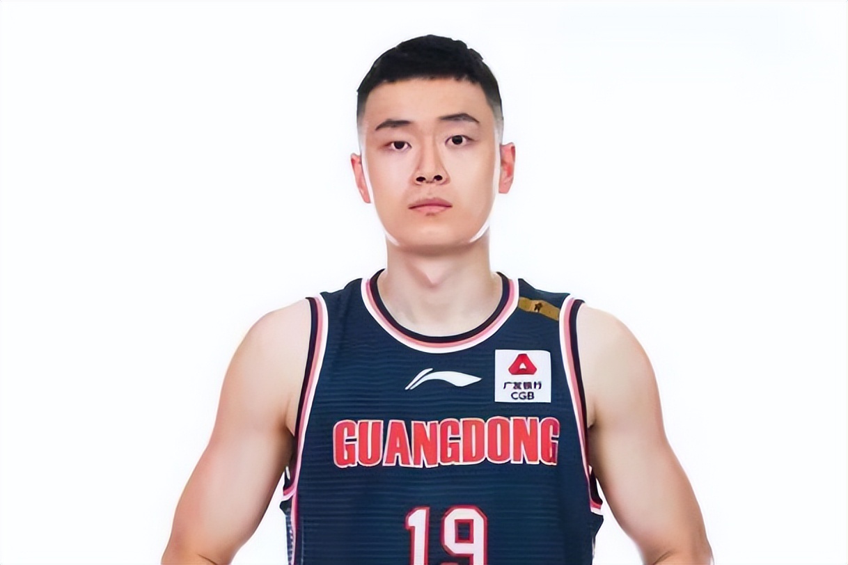 马力克晒帅照球迷冷嘲热讽小号撩妹这就是杜导说的来当网红