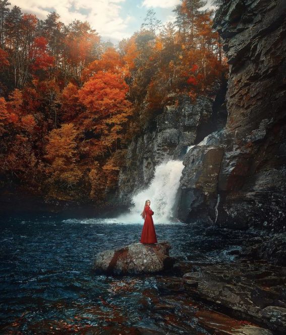 这对摄影师情侣太“勇”了,在悬崖边上拍照片,成品好像童话故事休闲区蓝鸢梦想 - Www.slyday.coM 这对摄影师情侣太“勇”了,在悬崖边上拍照片,成品好像童话故事休闲区蓝鸢梦想 - Www.slyday.coM