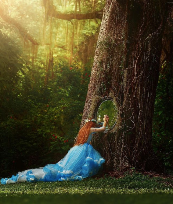 这对摄影师情侣太“勇”了,在悬崖边上拍照片,成品好像童话故事休闲区蓝鸢梦想 - Www.slyday.coM 这对摄影师情侣太“勇”了,在悬崖边上拍照片,成品好像童话故事休闲区蓝鸢梦想 - Www.slyday.coM