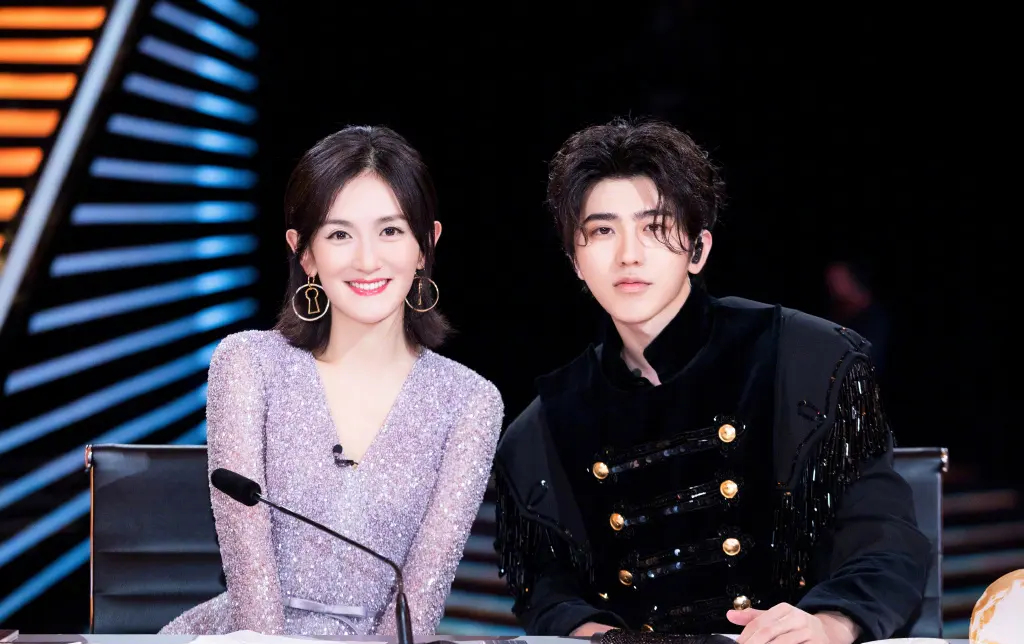 吴宣仪参加奔跑吧和师兄蔡徐坤聚首他们都是谢娜徒弟