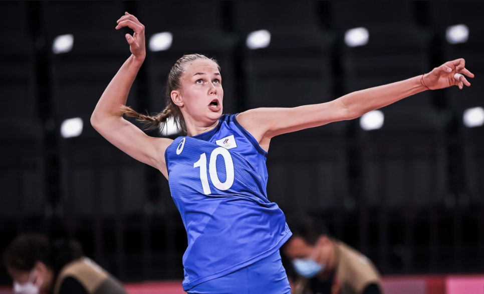 中国女排24岁自由人宣布留洋将征战欧冠直言半年可打100场球