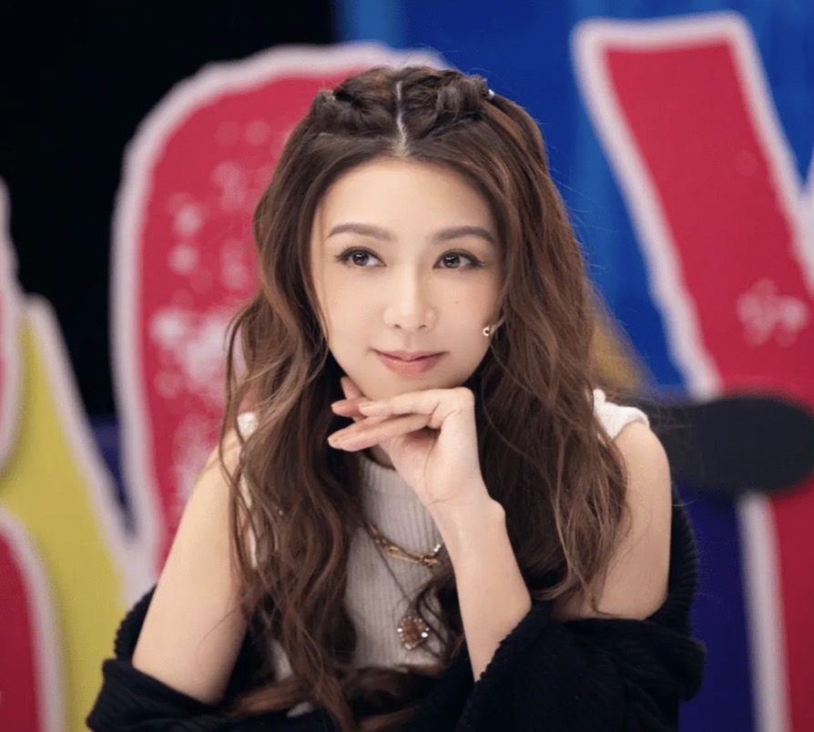 大明星变网红40岁薛凯琪近照认不出零瑕疵满脸胶原蛋白被指塑胶感太重