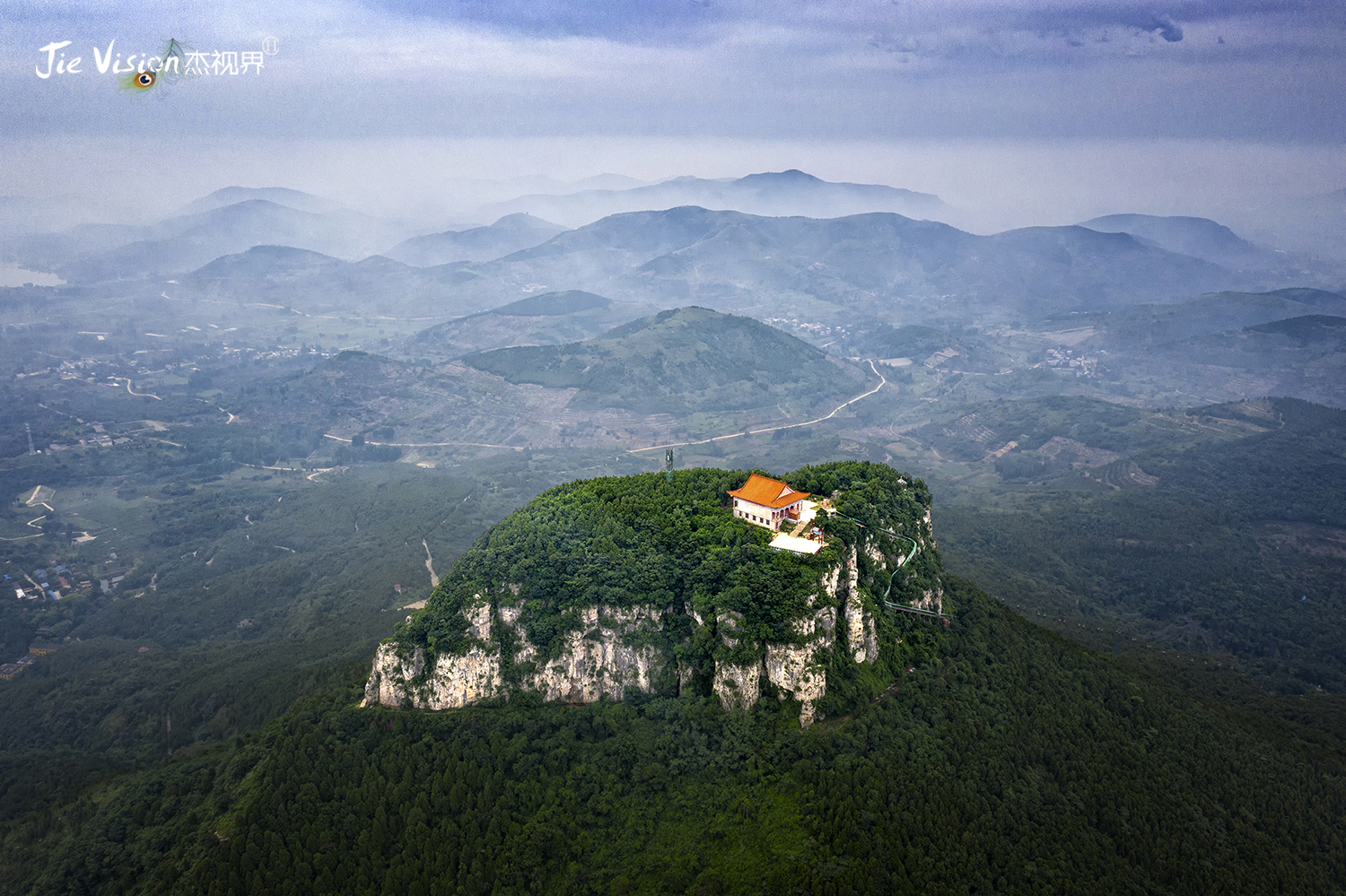 天下第一崮不仅雄奇险秀居然还有老夫少妻的传说故事抱犊崮