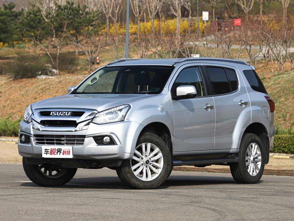 搭福特动力 江西五十铃mu-x牧游侠quark汽油版售16.68万起-新浪汽车