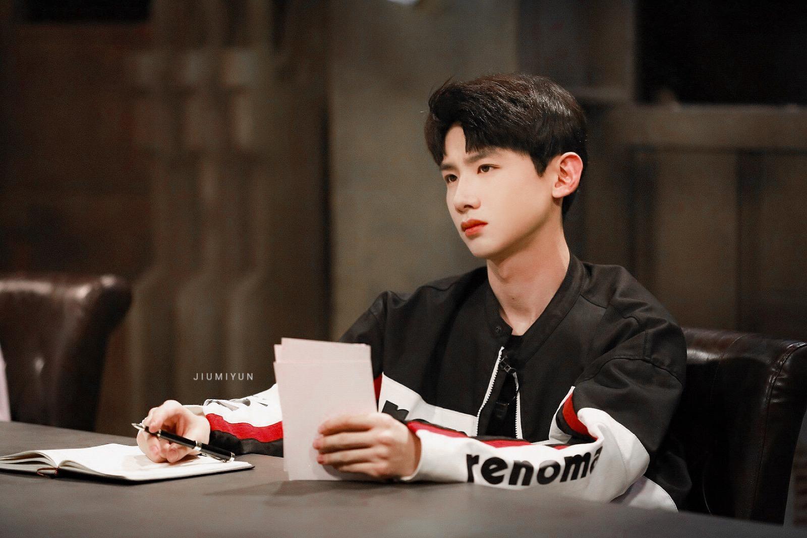 郭麒麟王鸥录制推理综艺没事儿为何白敬亭录制推理综艺被骂