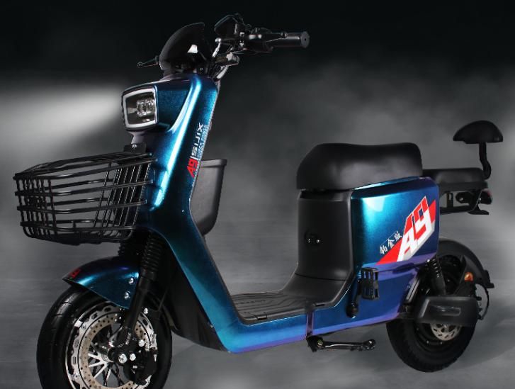 这2款高续航电动车不要驾照续航可达380公里很适合外卖小哥