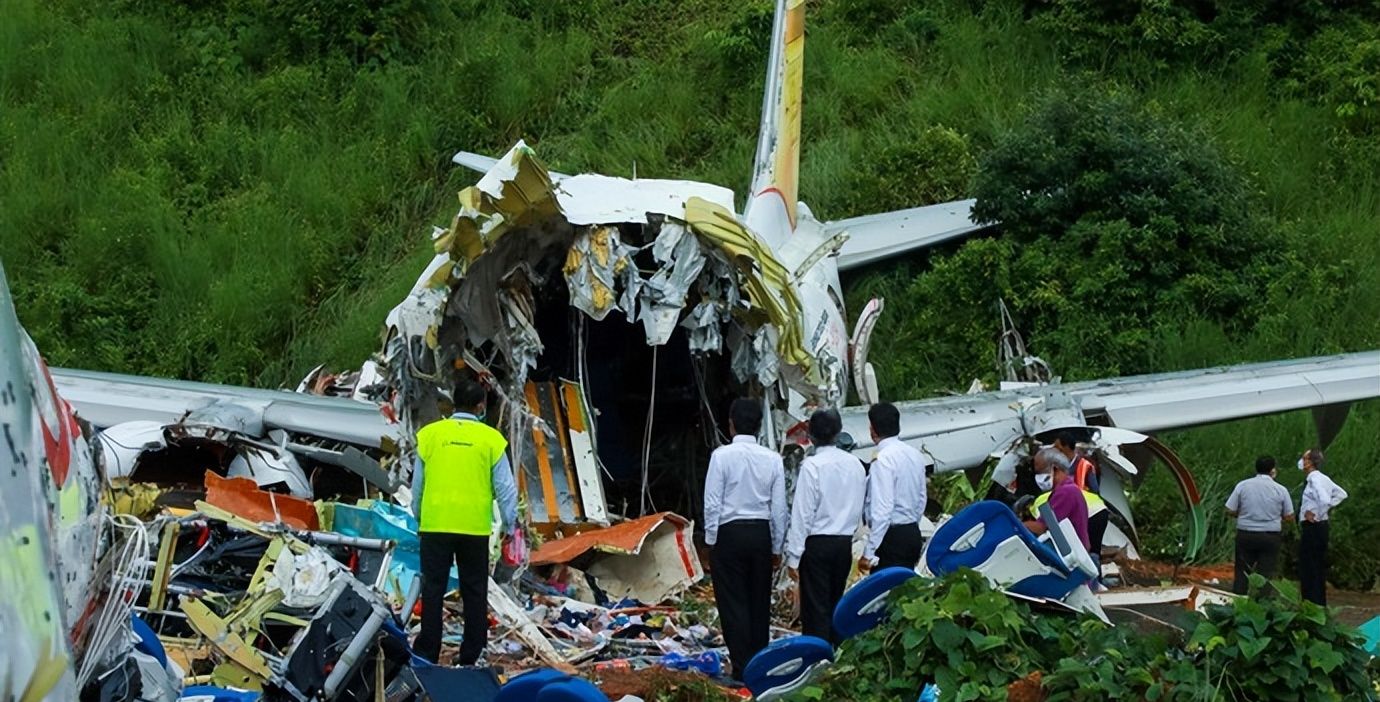 重庆机场一飞机起火可能原因是什么起飞后3分钟为何很危险