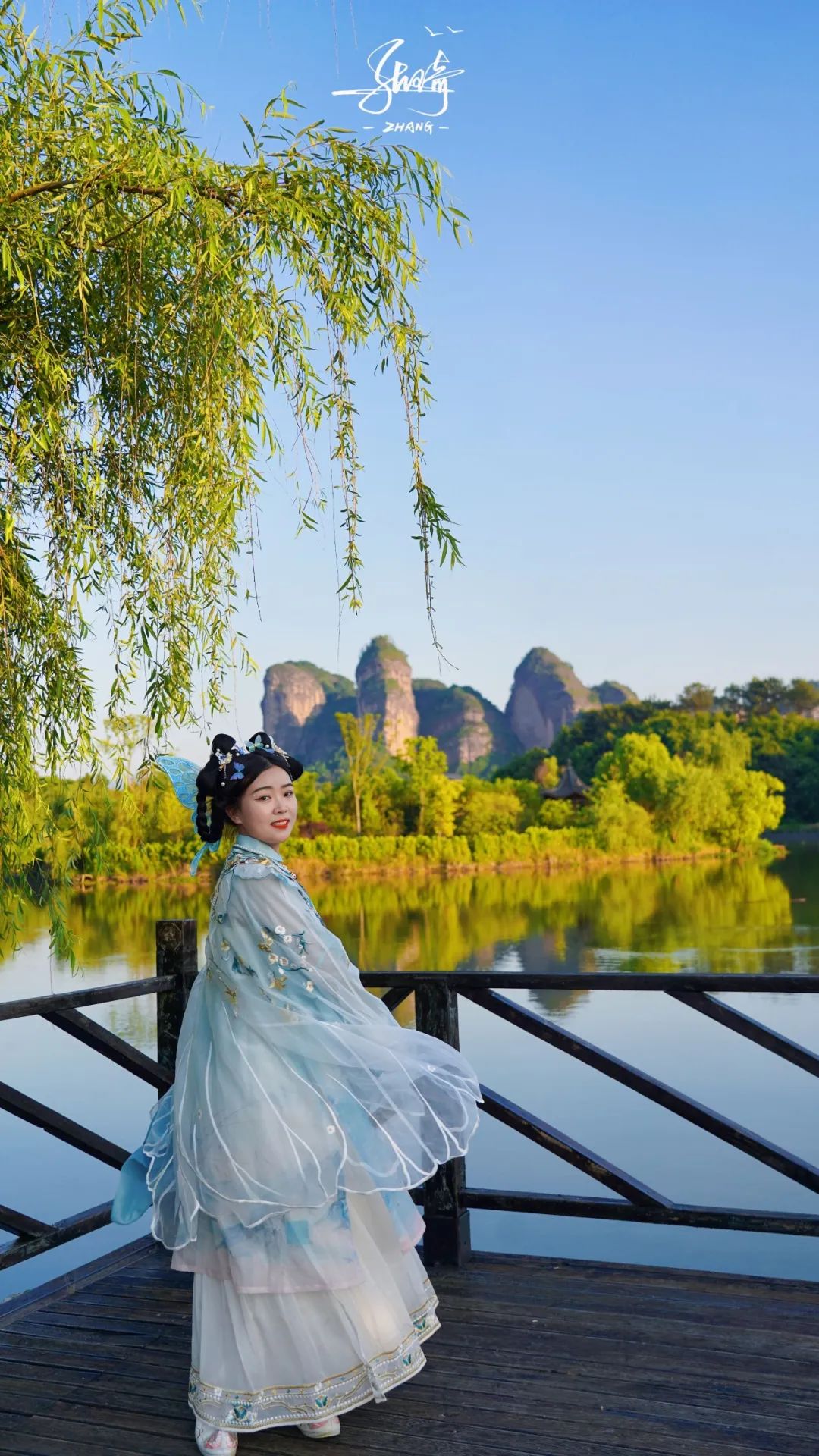 仙气buff加满寻梦小仙女化身蝴蝶仙子坠入花海仙境