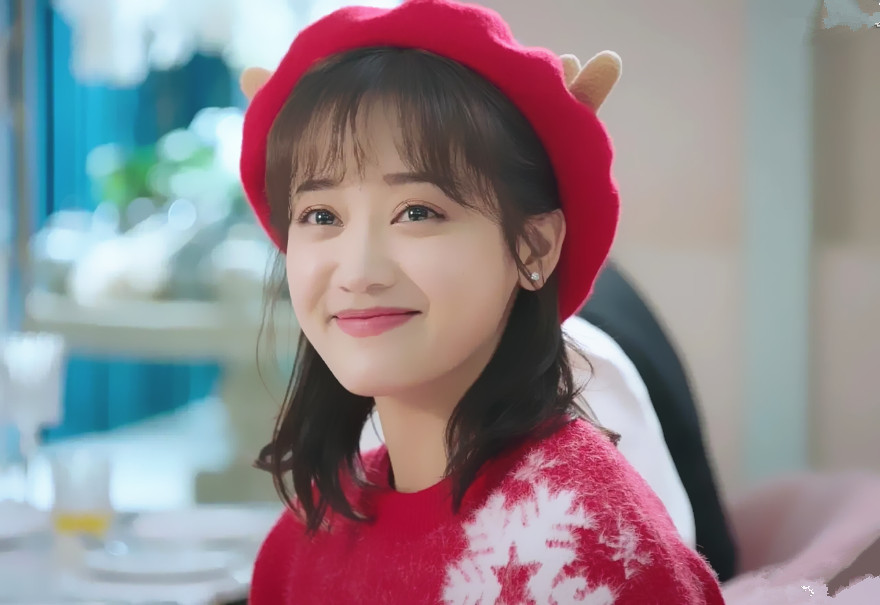 "吉他女神"郑湫泓 高颜值才华横溢 至纯少女风甜美空灵