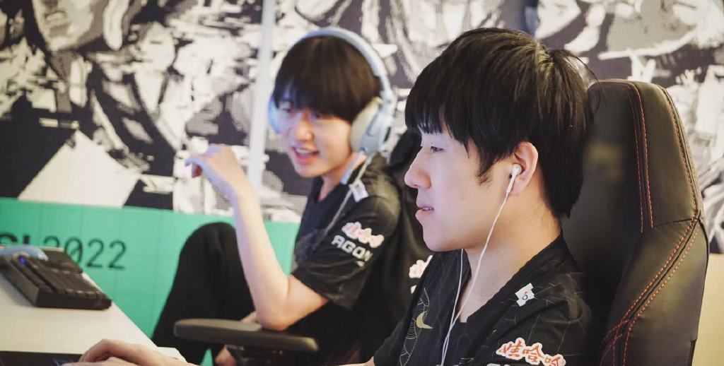 韩国观众太没素质！Gala拿下五杀，现场一点掌声都没有休闲区蓝鸢梦想 - Www.slyday.coM