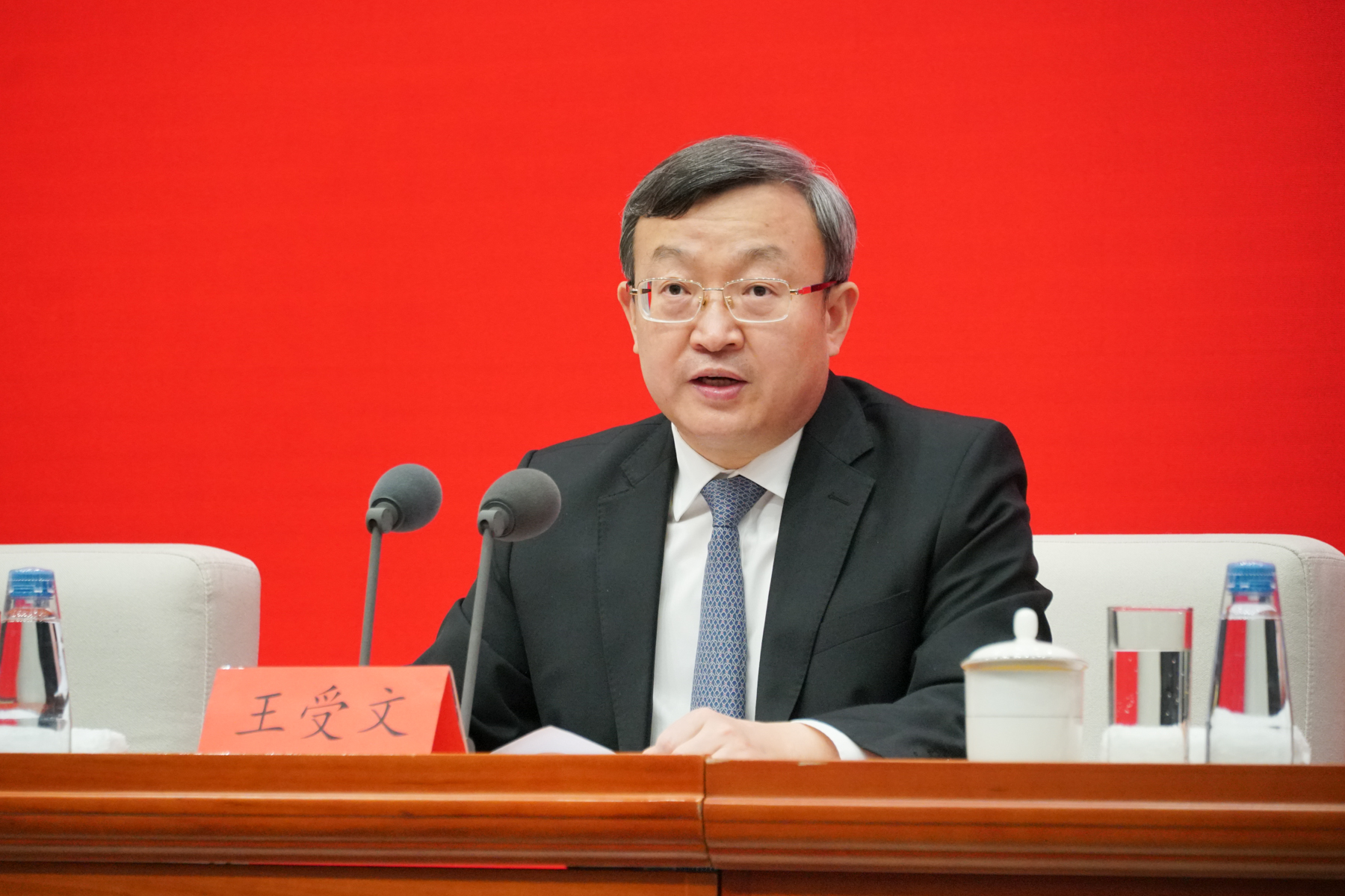 商务部答澎湃过去十年对外签署的自贸协定数增长了近1倍