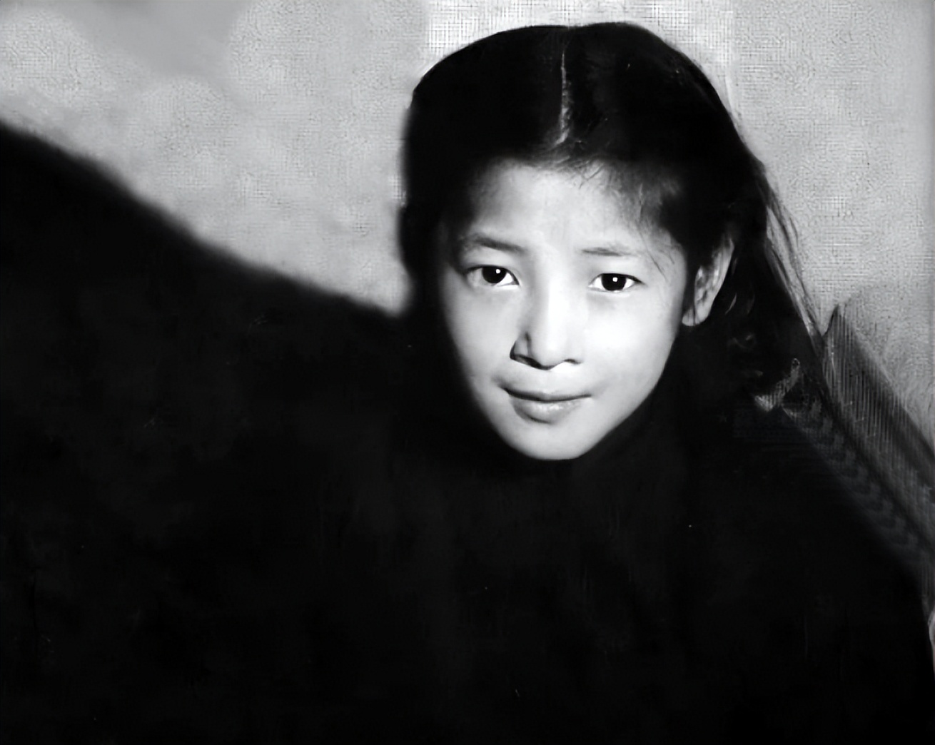 秦怡女儿金斐姮见证母亲坎坷一生也是秦怡最难放下的前世冤家