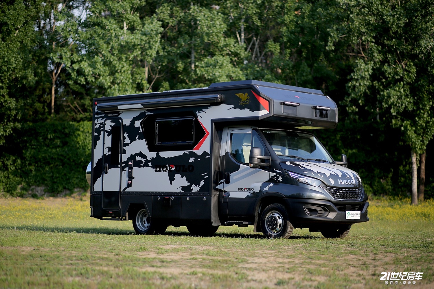 额头搭帐篷野性十足霍夫勒全新车系勇者房车霸气上市