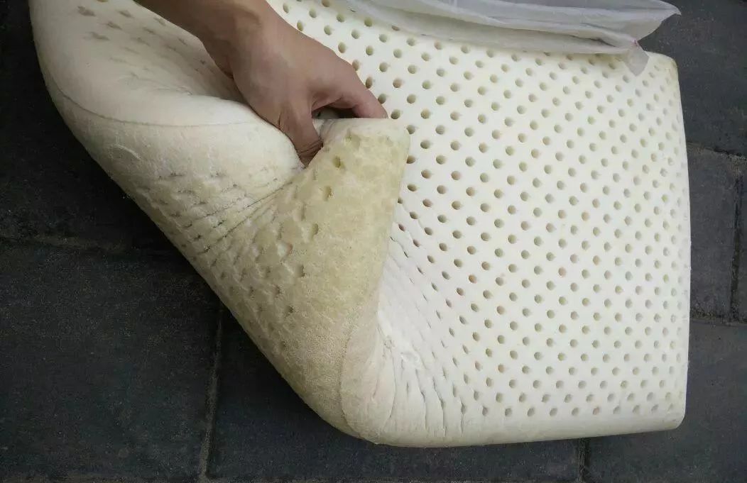 乳胶枕好不好用过的人告诉你真实评价3大缺点难以忍受
