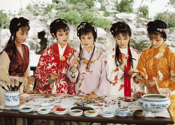 《一代女皇》,1985,潘迎紫&樊日行《楊貴妃》,1962,嚴俊&李麗華