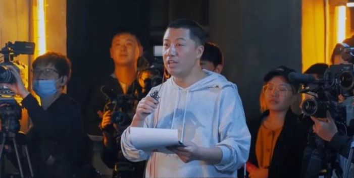 严敏新综艺不讲武德用多更模式终结王牌榜一神话