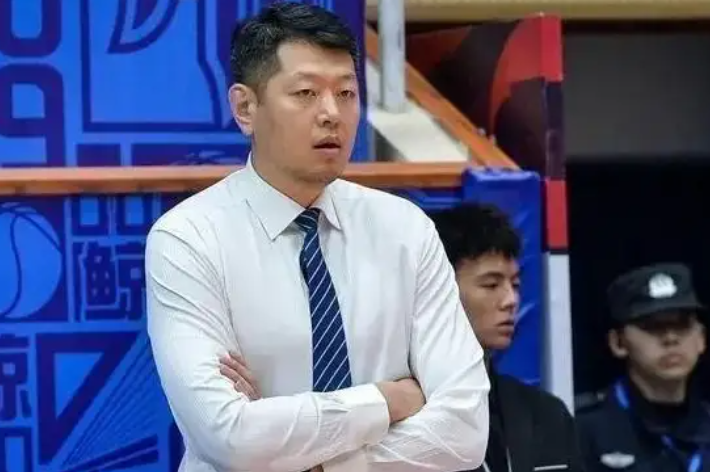 10年后再看莫科,才发现妻子离世后和周雅菲的结婚是最正确的选择休闲区蓝鸢梦想 - Www.slyday.coM 10年后再看莫科,才发现妻子离世后和周雅菲的结婚是最正确的选择休闲区蓝鸢梦想 - Www.slyday.coM