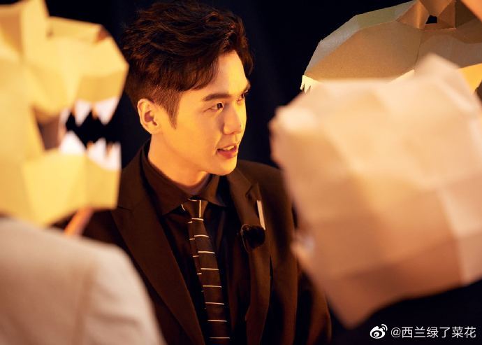 张若昀说希望能在不同的宇宙和时空里和大家再相遇~就……|张若昀|大