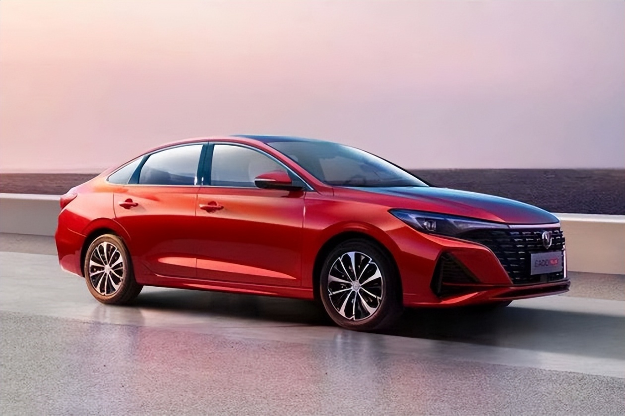 新款长安逸动plus官图曝光造型更运动内饰小幅度改动