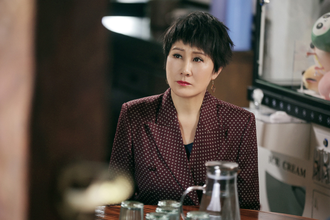 凯丽新居之约妈妈角色太抢眼时尚讨喜实力演技精彩至极