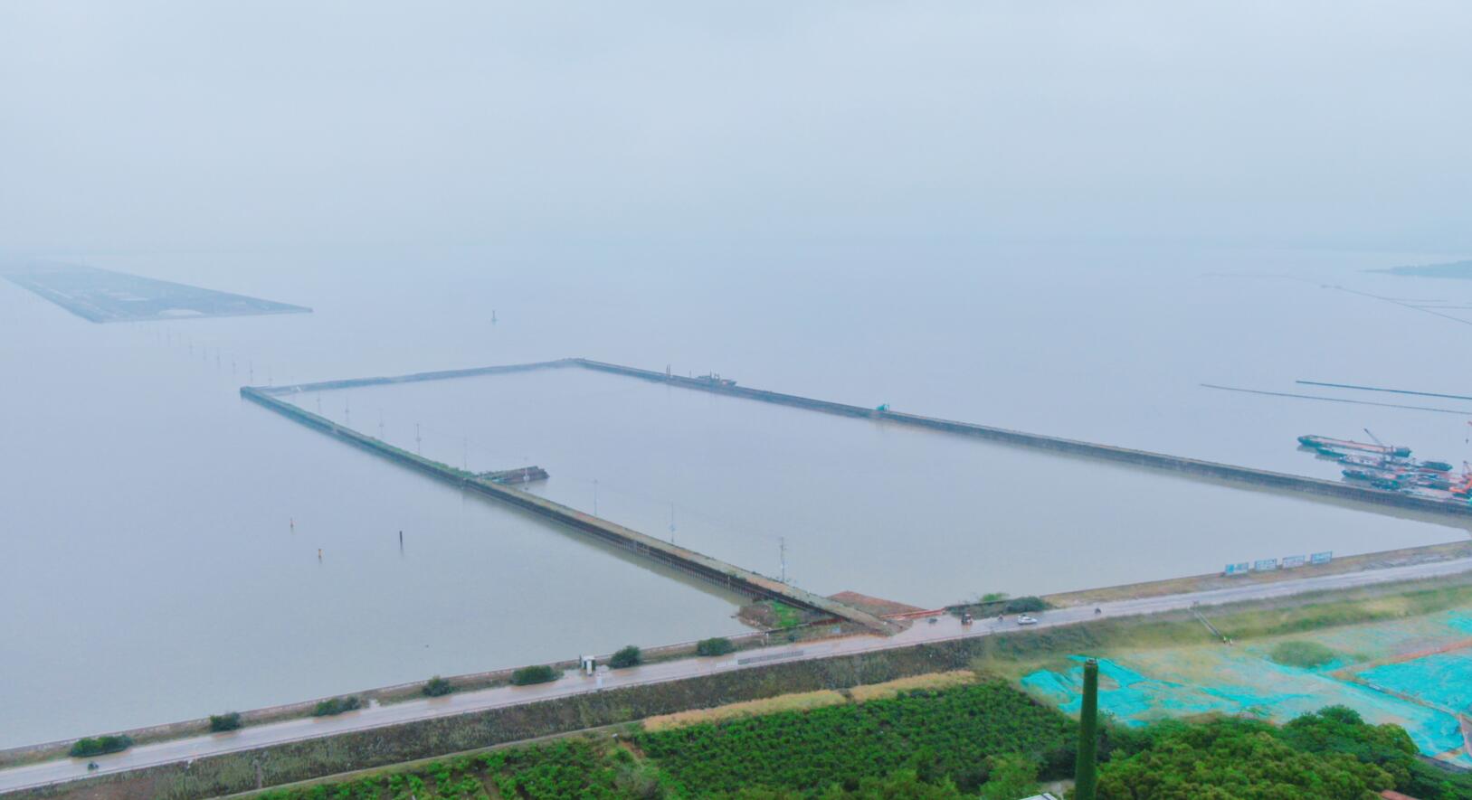 竺山湖隧道是工程的重難點所在,東起馬山半島,穿越竺山湖至周鐵鎮登陸