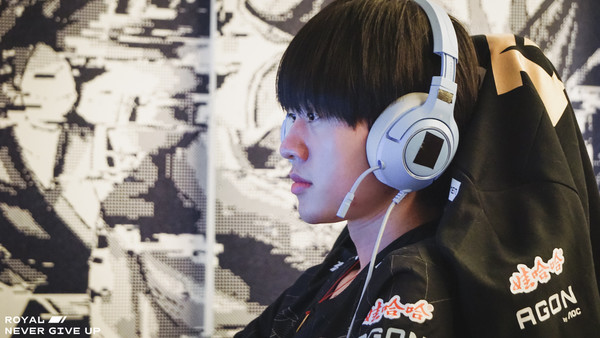 RNG三战三捷却要重赛！MSI季中冠军赛引发网友众怒休闲区蓝鸢梦想 - Www.slyday.coM