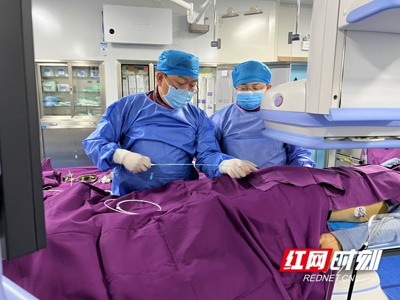 男子抗癌两年又添新病 医生紧急抢救成功脱险休闲区蓝鸢梦想 - Www.slyday.coM