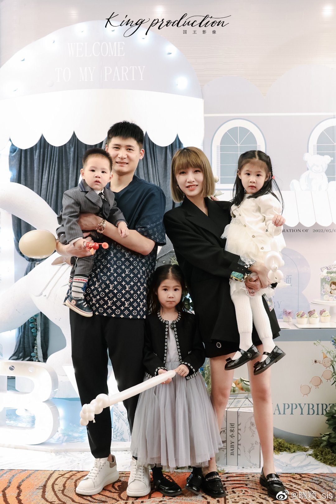 周云妻子谈欠薪我们应该维权这本就是他们欠我们的钱