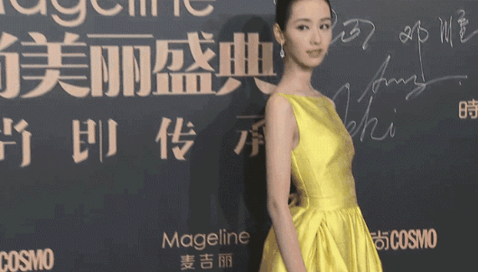 这些年,明星的做作红毯,白眼飞上天、扭捏成了精,原谅我笑出声休闲区蓝鸢梦想 - Www.slyday.coM 这些年,明星的做作红毯,白眼飞上天、扭捏成了精,原谅我笑出声休闲区蓝鸢梦想 - Www.slyday.coM