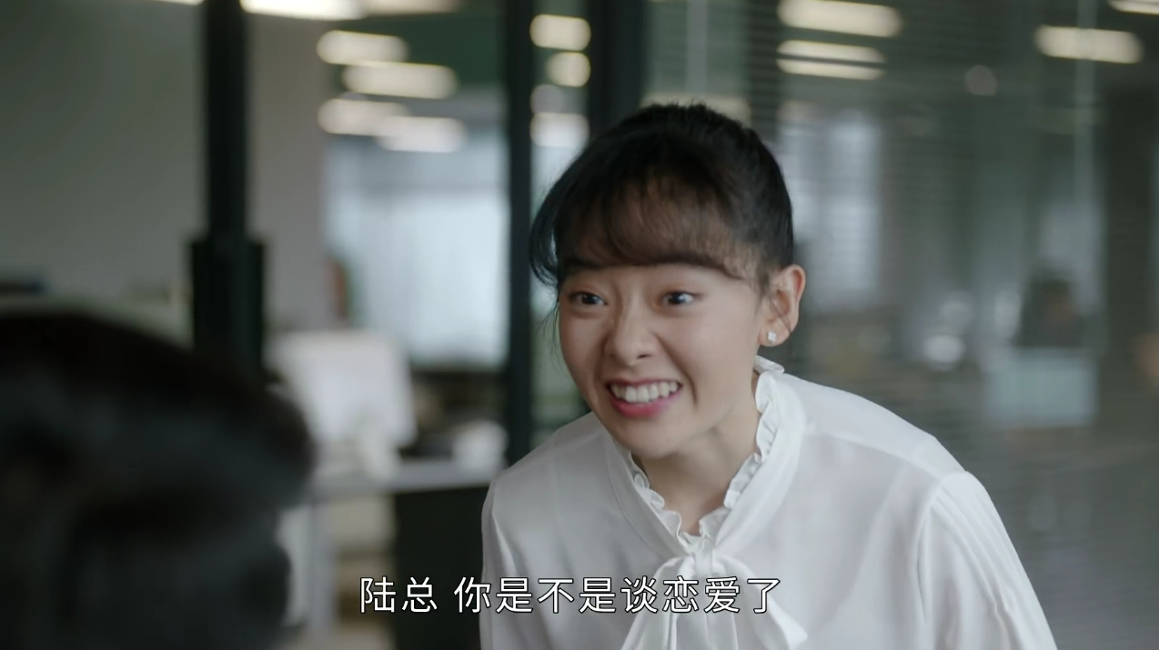 17岁她放弃歌手成为演员请叫我总监之后再演古装新剧