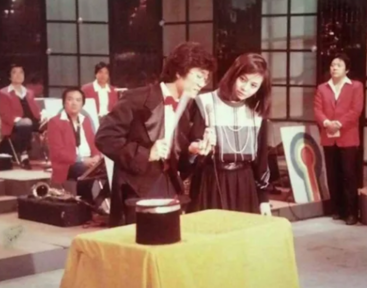 6天之内7位名人相继离世,有人享年100岁,有人选择了轻生休闲区蓝鸢梦想 - Www.slyday.coM 6天之内7位名人相继离世,有人享年100岁,有人选择了轻生休闲区蓝鸢梦想 - Www.slyday.coM