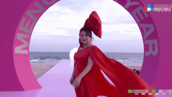 这些年,明星的做作红毯,白眼飞上天、扭捏成了精,原谅我笑出声休闲区蓝鸢梦想 - Www.slyday.coM 这些年,明星的做作红毯,白眼飞上天、扭捏成了精,原谅我笑出声休闲区蓝鸢梦想 - Www.slyday.coM