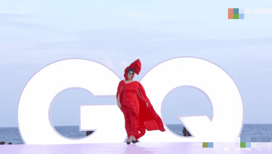 这些年,明星的做作红毯,白眼飞上天、扭捏成了精,原谅我笑出声休闲区蓝鸢梦想 - Www.slyday.coM 这些年,明星的做作红毯,白眼飞上天、扭捏成了精,原谅我笑出声休闲区蓝鸢梦想 - Www.slyday.coM