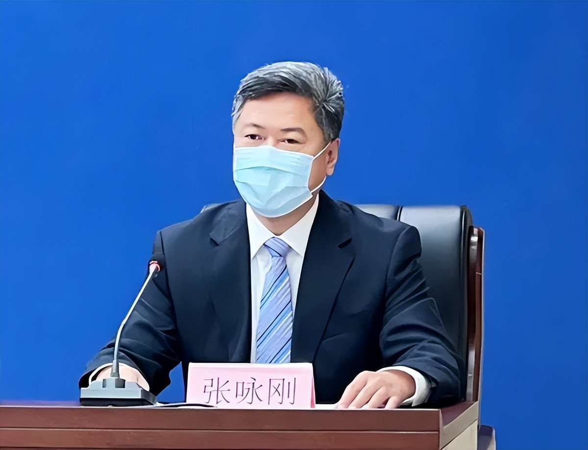 长春市人力资源和社会保障局副局长 张咏刚