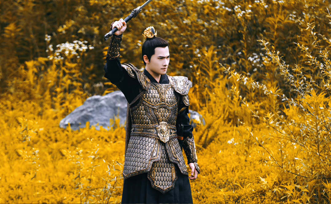 杨洋丰兰息穿盔甲气场拿捏了