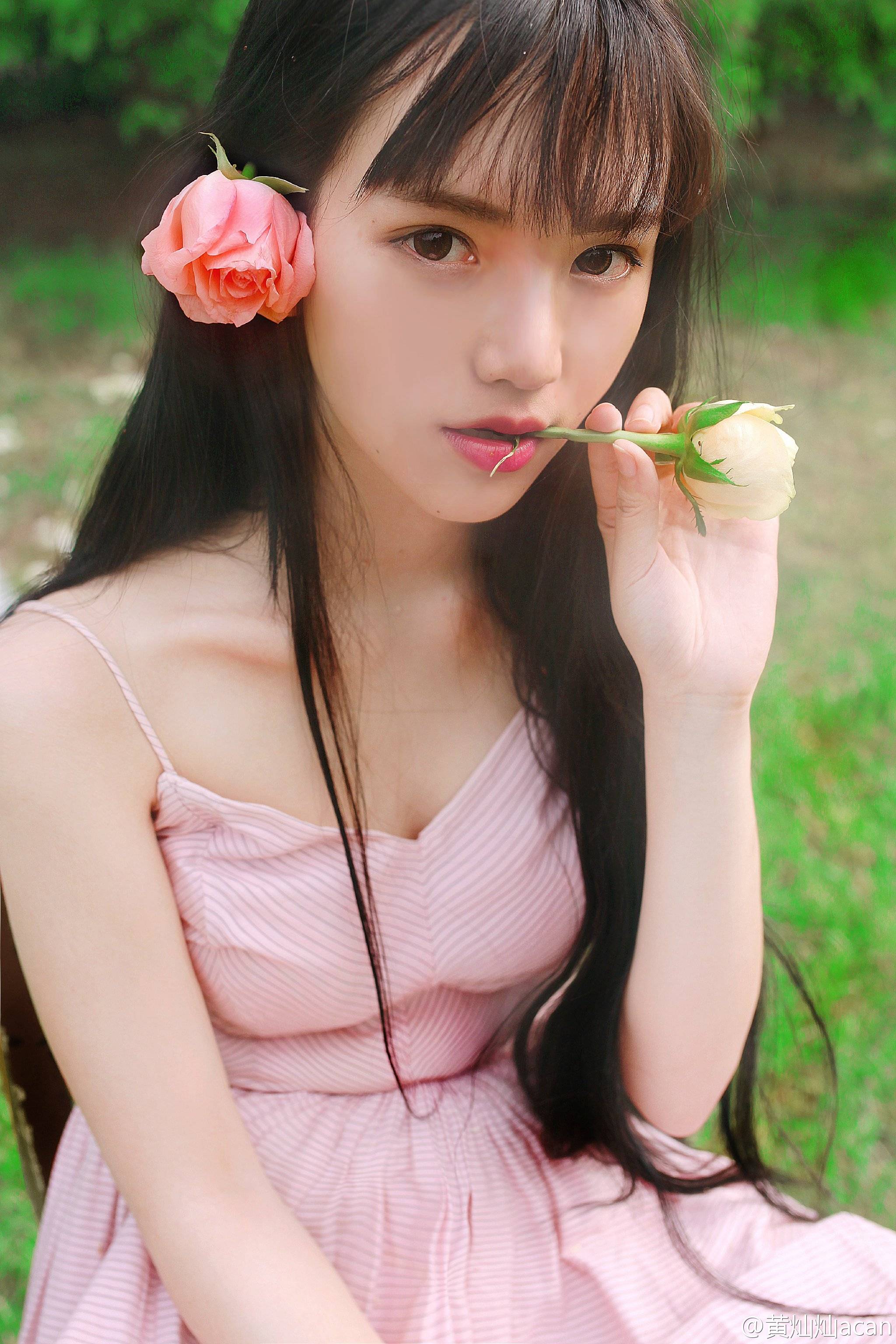 9年前黄灿灿的名气低但颜值比如今高了好几倍