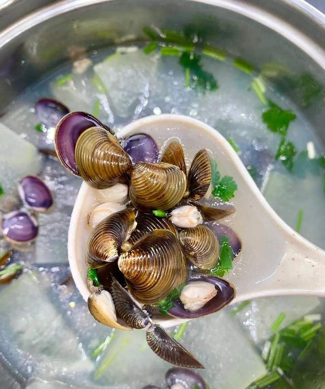 春夏交替之时常喝这2款清汤,减脂刮油鲜甜有营养,喝完还想再喝|河蚬