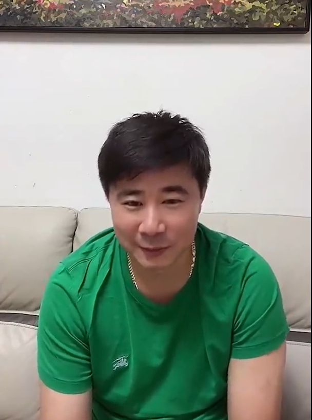 董方卓幽默回应吃海参大连有几个不吃的一次吃一根流鼻血