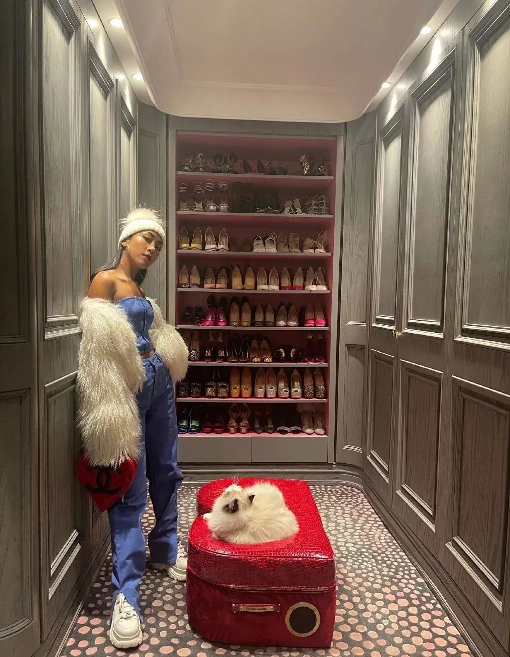 《小时代》顾里的衣帽间夸张吗?只能说,现实中女明星的更精彩