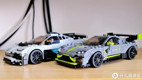陆地上翱翔的双翼——lego 乐高超级赛车系列 76910 阿斯顿·马丁套装