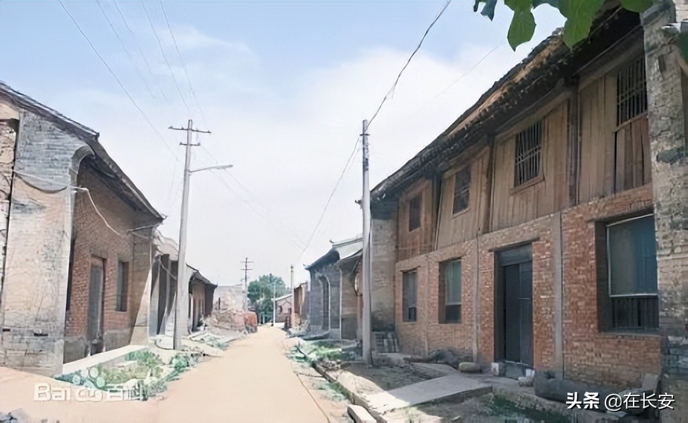 郭杜划入了高新区,现在工厂很多,许多高新企业,成为长安县后来发展的