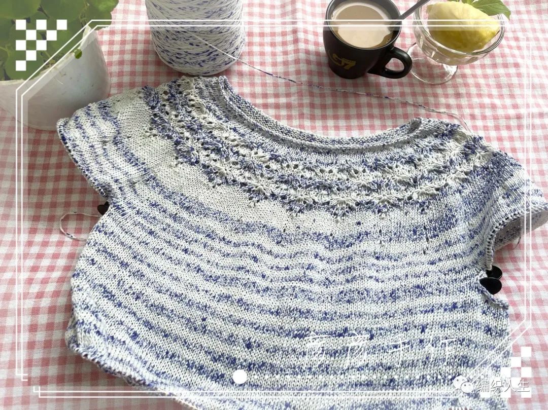 香水草段染扁带棉线圆肩套头衫有编织图解