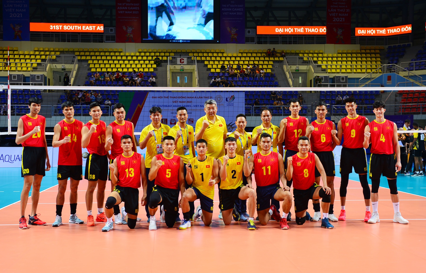 越南男排由中国教练打造目标东南亚运动会金牌曾大赞李盈莹