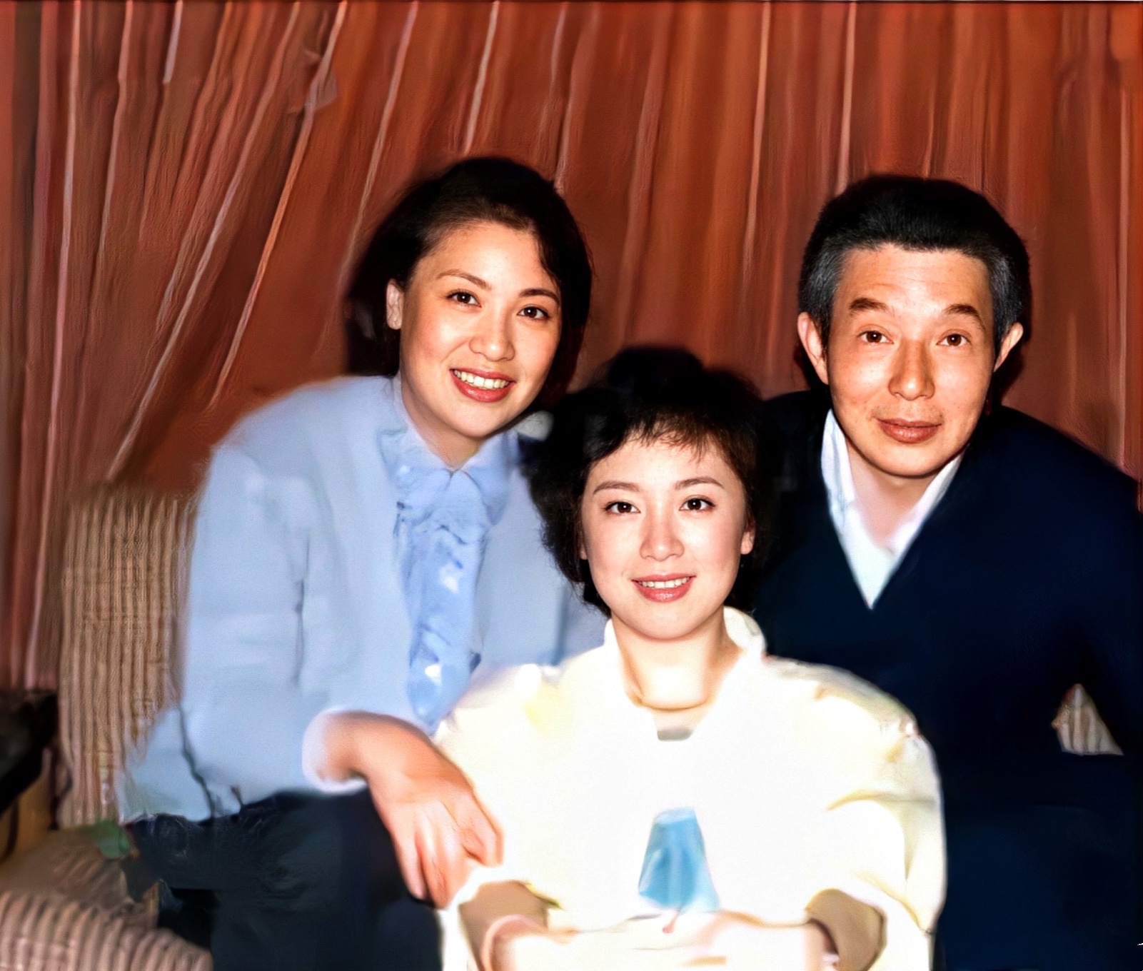 汪嘉伟前妻邓星从小在秦怡身边长大如今67岁儿子成为她最大的骄傲