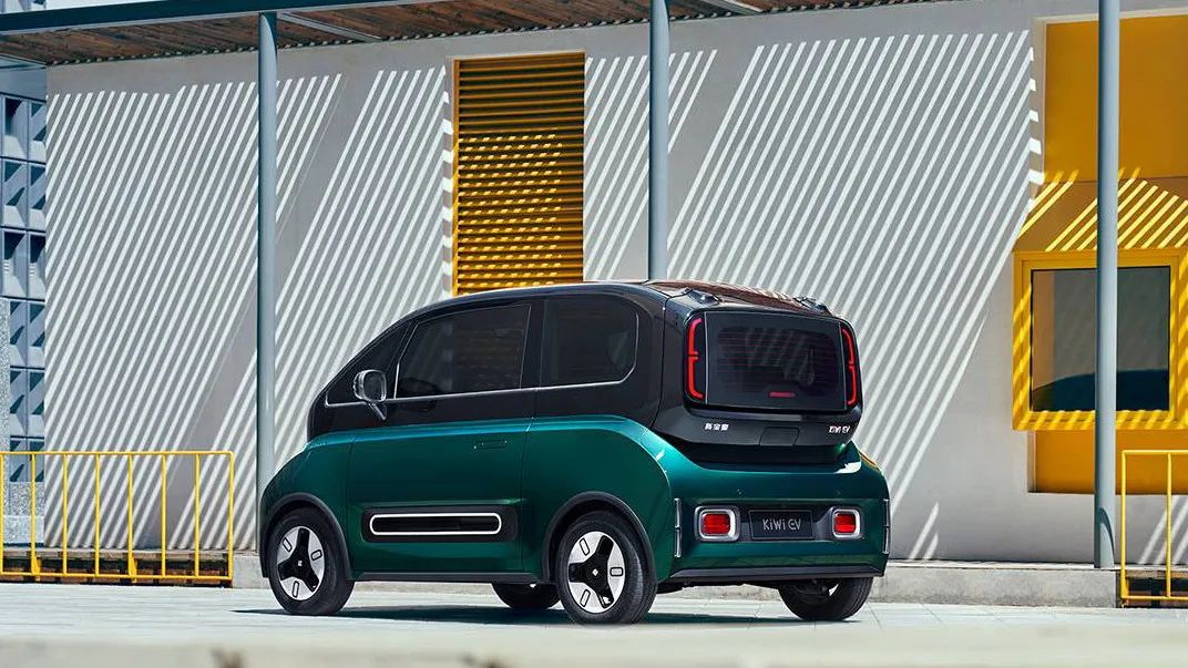 3米小车还带自动泊车？这些车要让这个世界没有不会停车的人！