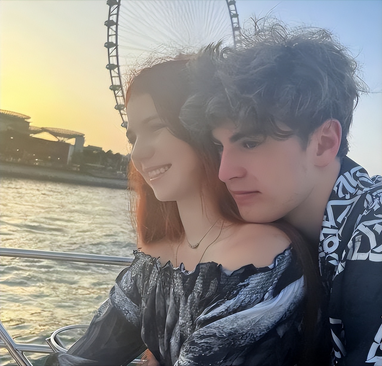 享受爱情也承认不足特鲁索娃对我来说是一个艰难的跳跃