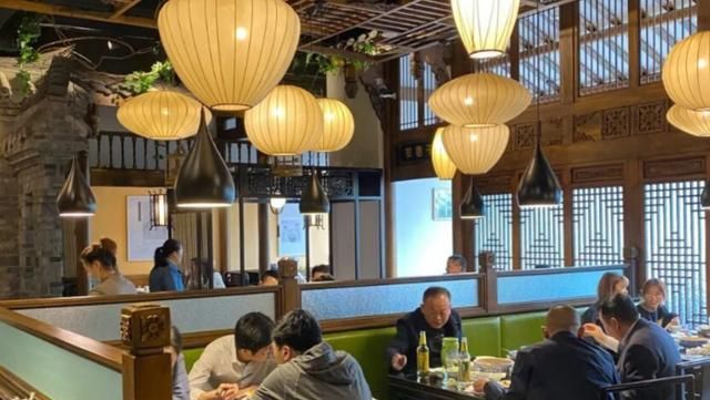 成都这家老字号餐馆传承了7代人靠一道麻辣豆腐火了100多年