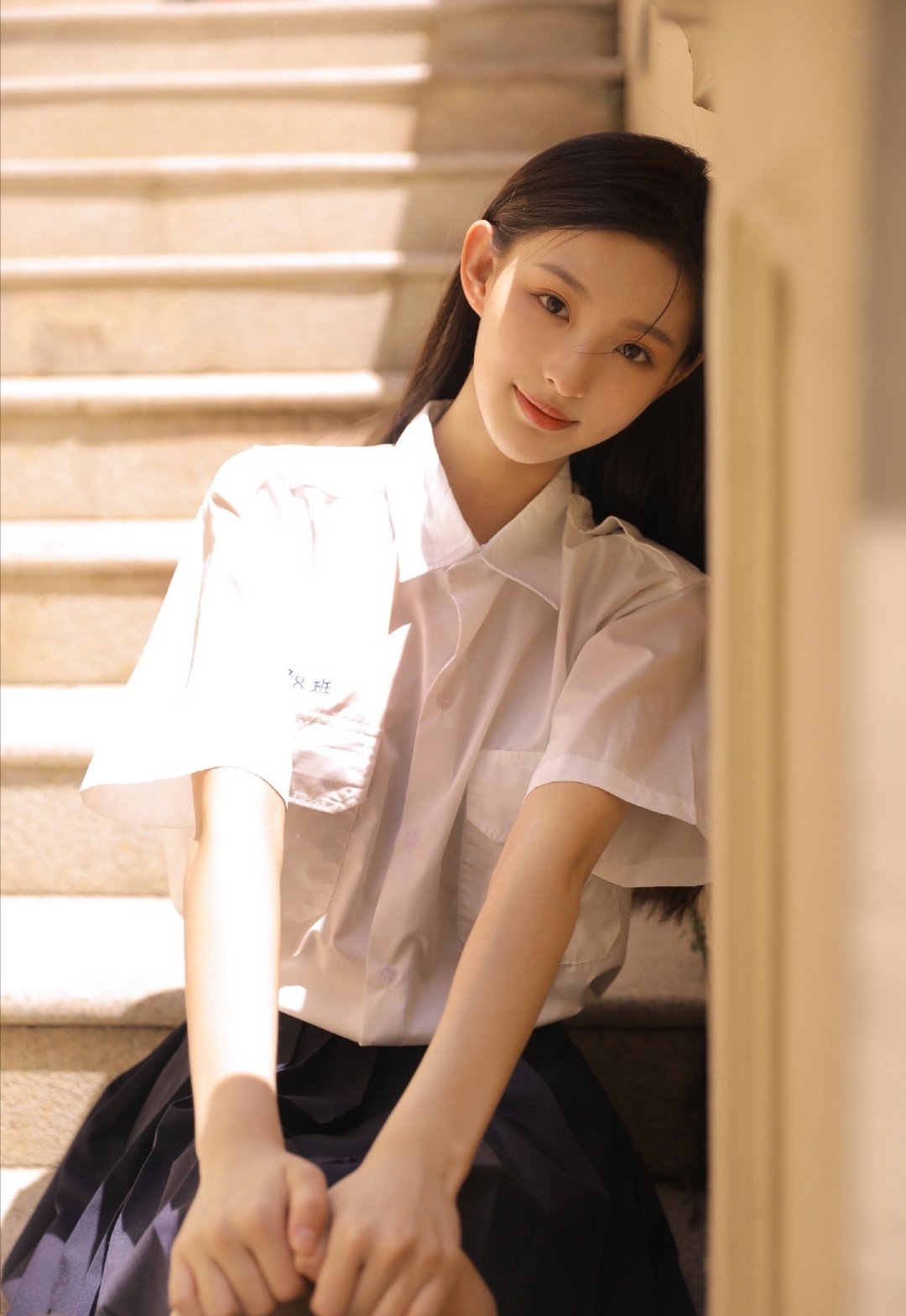 校花美女小姐姐